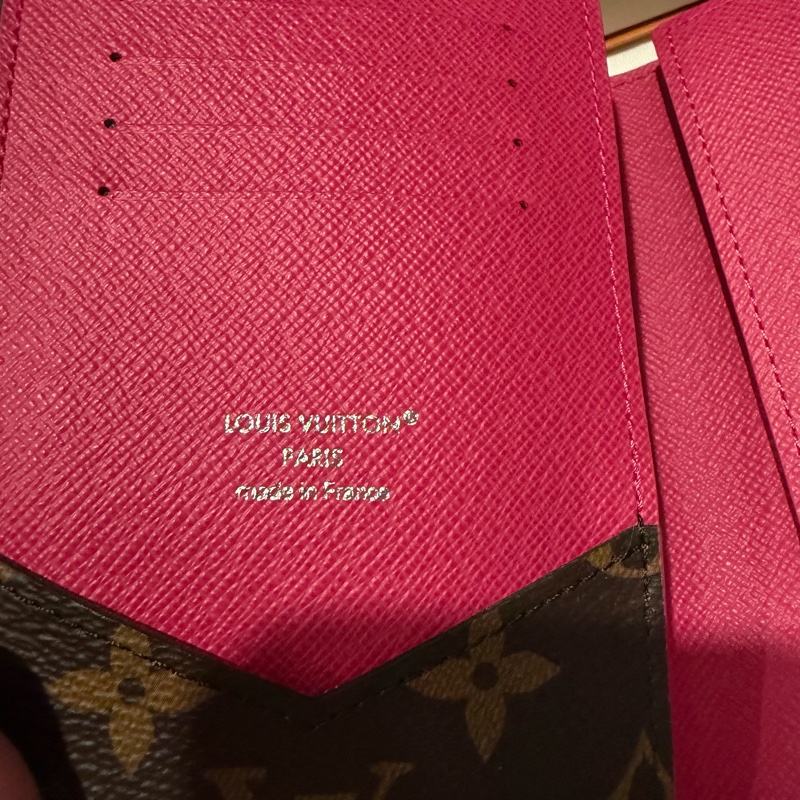 Louis Vuitton LV老花拚皮 Colormania系列牛皮護照套 護照夾-20