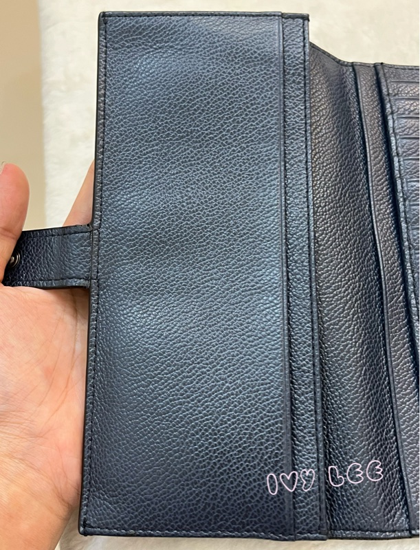 PRADA 2MV015 浮雕LOGO 黑藍 二折長夾 正品 二手精品-17