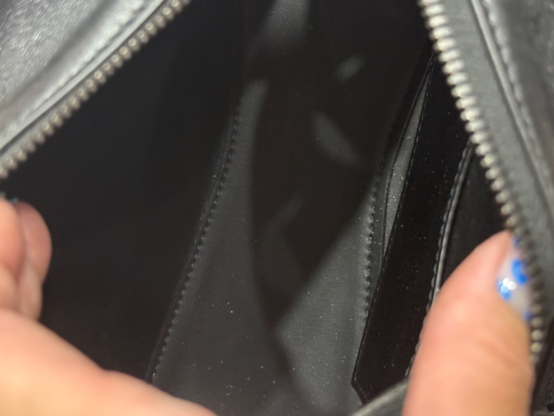 Balenciaga 黑色機車包-11