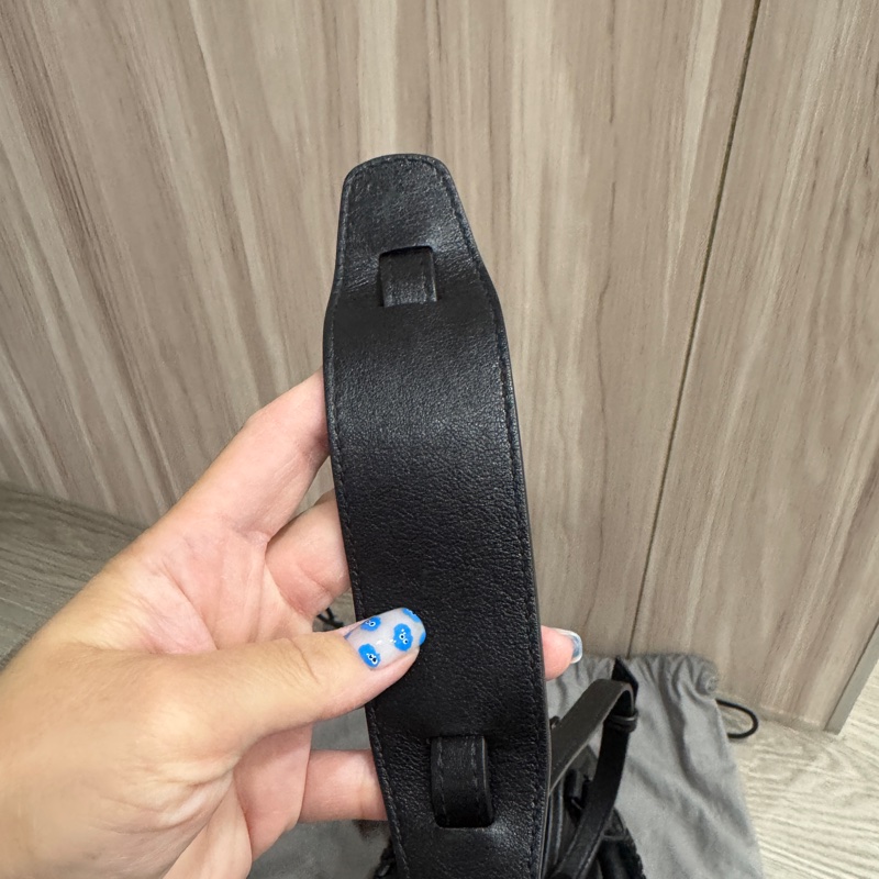 Balenciaga 黑色機車包-16