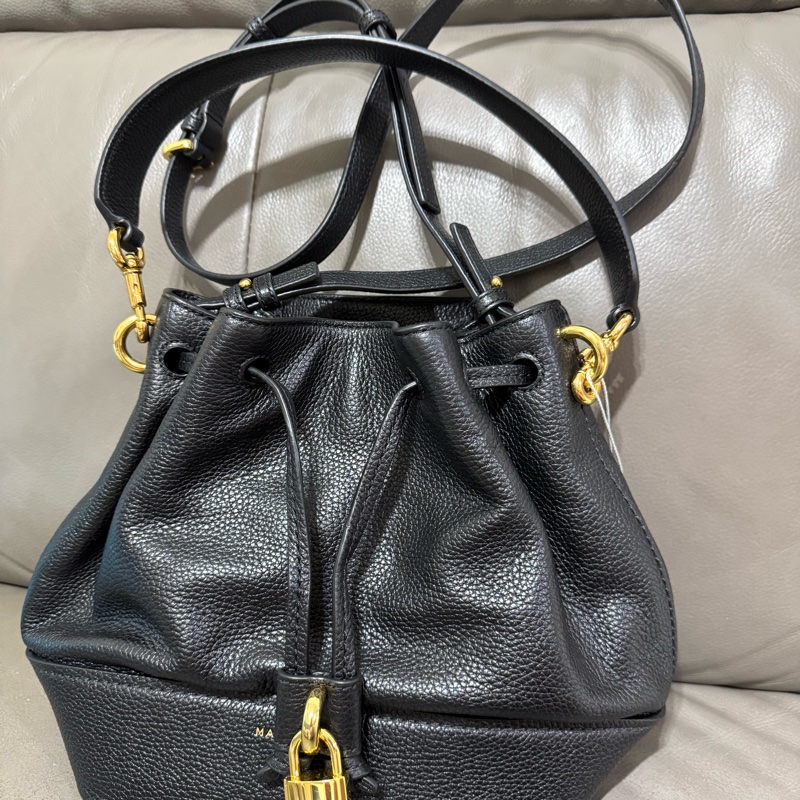 Marc Jacobs鎖頭真皮水桶包-9