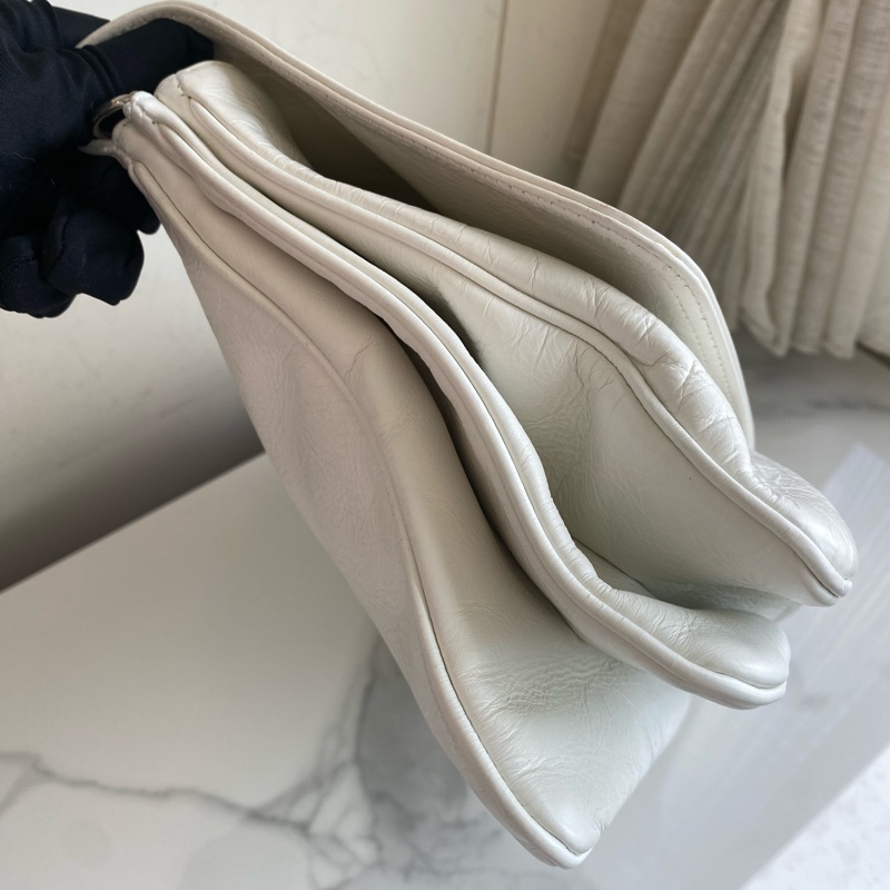 Balenciaga 巴黎世家BBsoft大號奶白色-6