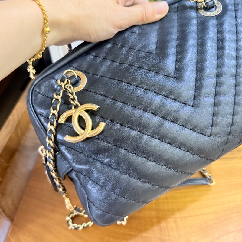 CHANEL 香奈兒 黑色 耐用牛皮 皮穿鏈斜背包 內裡拉鍊膠膜還在✨-1