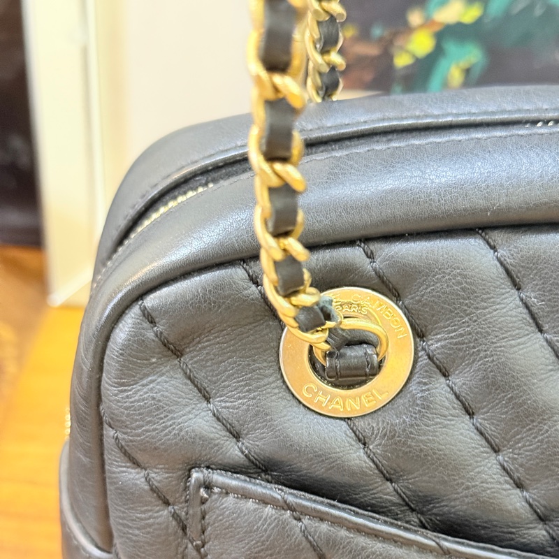 CHANEL 香奈兒 黑色 耐用牛皮 皮穿鏈斜背包 內裡拉鍊膠膜還在✨-42