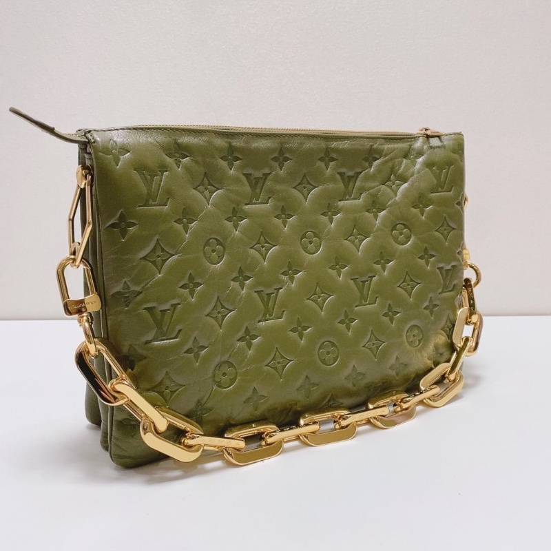 LV Coussin 老花滿logo綠色 中號鏈條包 34x24x12cm 9新 配件塵袋 鏈條 肩帶 盒子-1