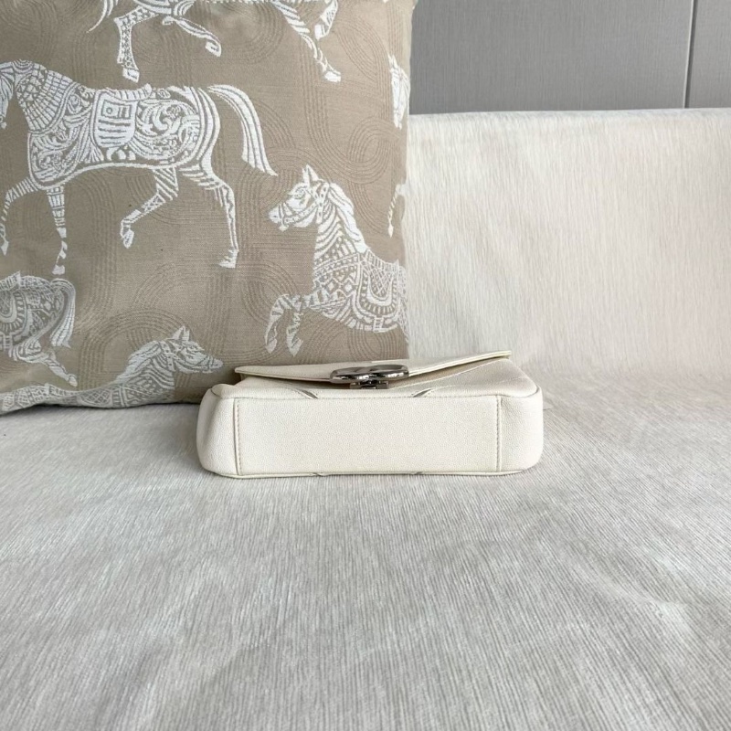 Chanel CF古巴系列口蓋包 鐳射23開 白銀 荔枝皮24*15*5.5 95新 配件塵袋-7