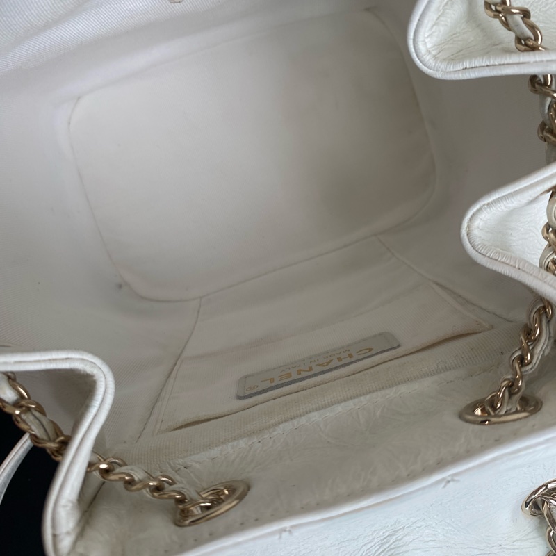 Chanel 雙肩包 小書包22cDuma 小號奶白色-5