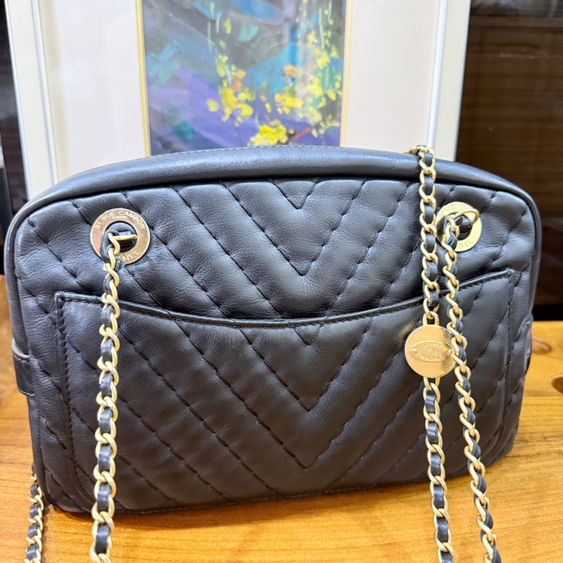CHANEL 香奈兒 黑色 耐用牛皮 皮穿鏈斜背包 內裡拉鍊膠膜還在✨-45