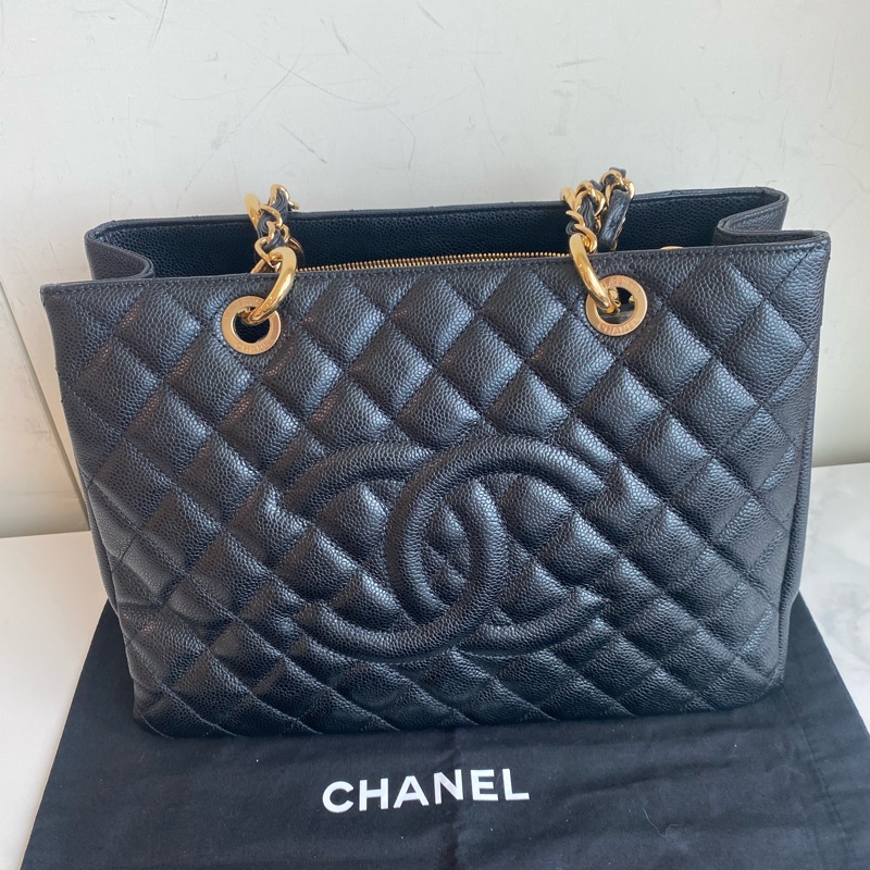 Chanel 黑金托特GST菱格紋雙C荔枝牛皮-2