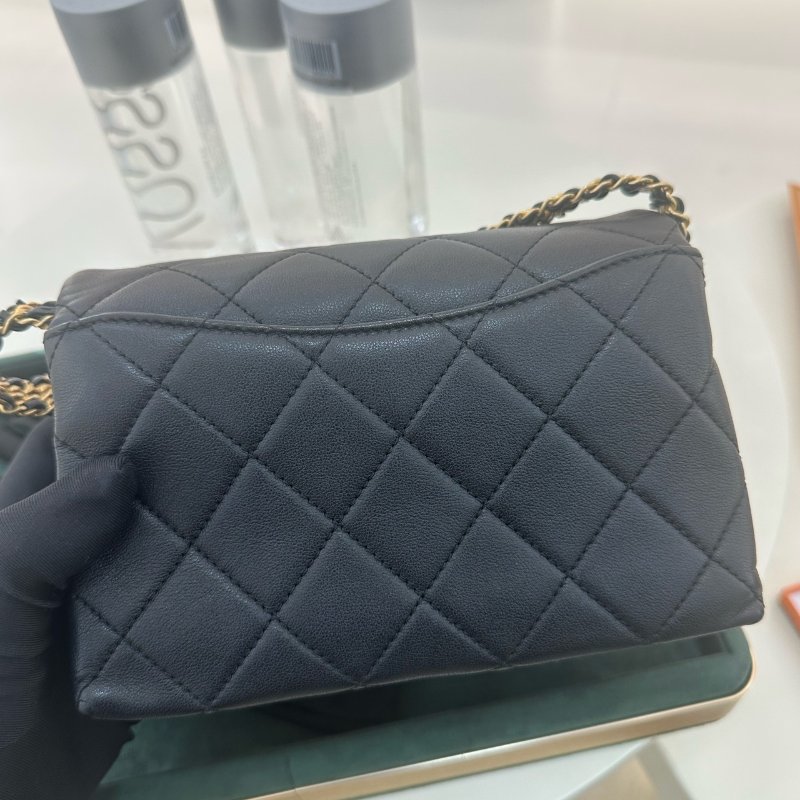 ️Chanel 粗鏈條肩背斜背包12*18*10 99新配件塵袋-7
