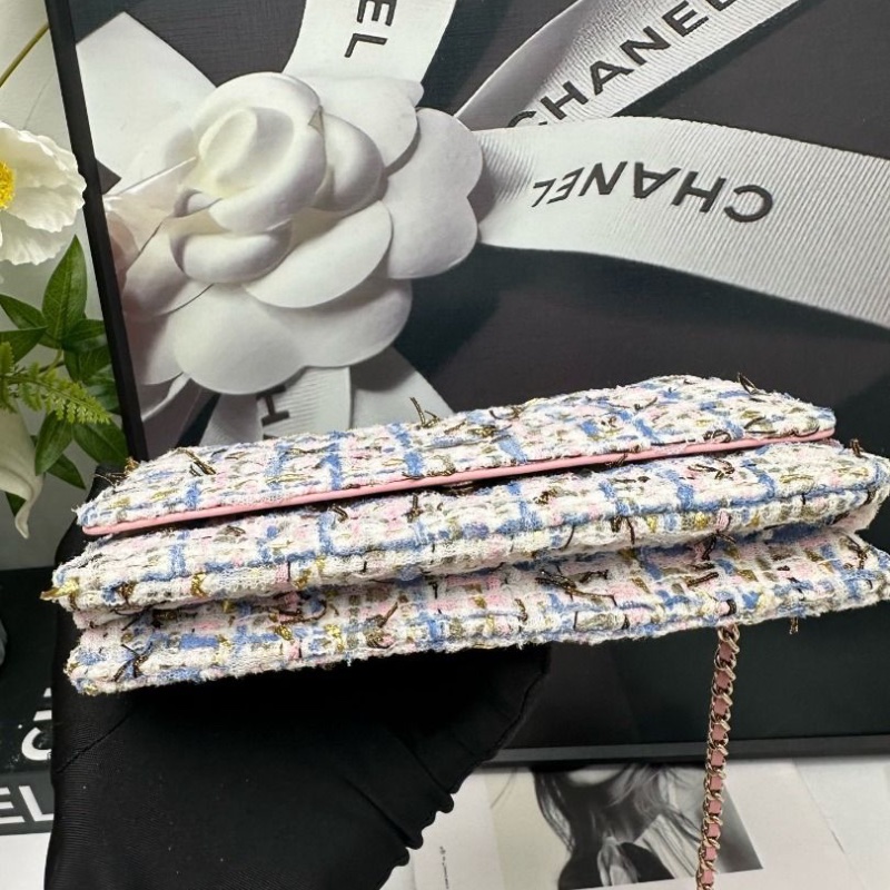 Chanel 限量款毛呢 編織woc發財包 12.3*19.2*3.5 9新 配件塵袋-4