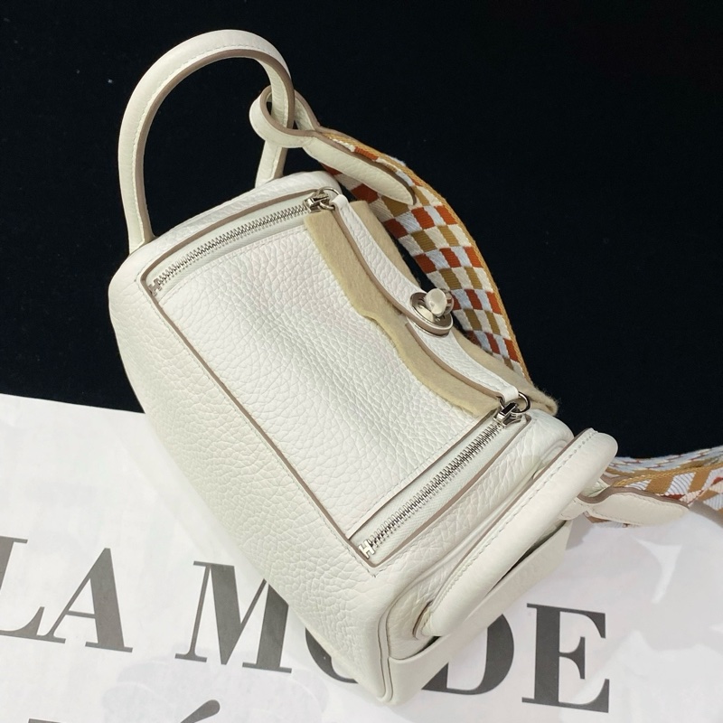 閒置新Hermes/愛馬仕Mini lindy 蘑菇白 編織肩帶手提包斜背包U刻 銀扣❤️正品-3
