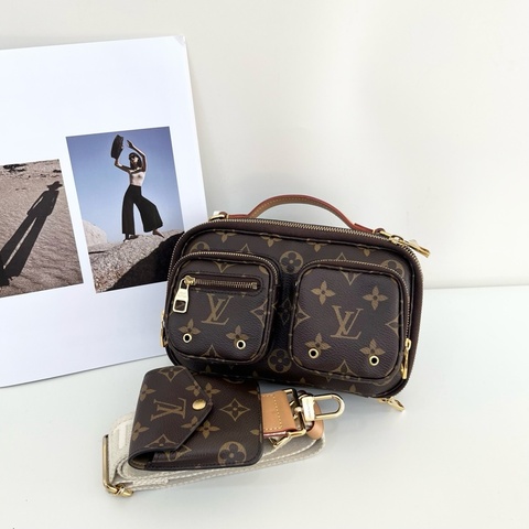 99新✨LV/路易威登 Utility Crossbody 走秀款 棕色老花手提包斜背包相機包 芯片款 男女駕馭都帥氣的款 💛正品保障