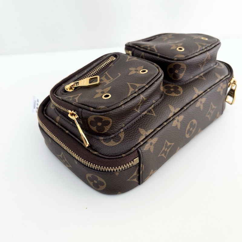 99新✨LV/路易威登 Utility Crossbody 走秀款 棕色老花手提包斜背包相機包 芯片款 男女駕馭都帥氣的款 💛正品保障-2