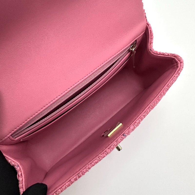 CHANEL 24p紫粉色金扣大mini手提肩背斜背包20*12.5*6.5 98新配件塵袋-6
