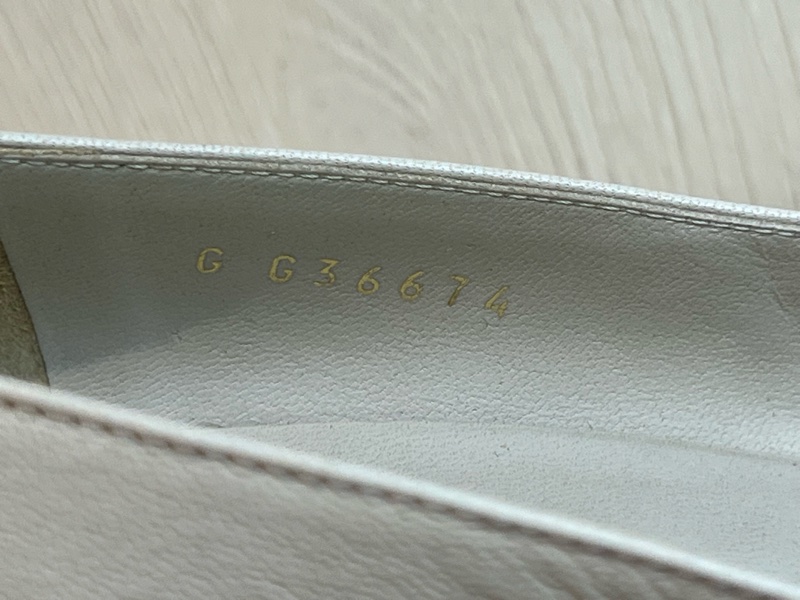 Chanel 氣質白月光 米白拼黑珍珠跟鞋-5