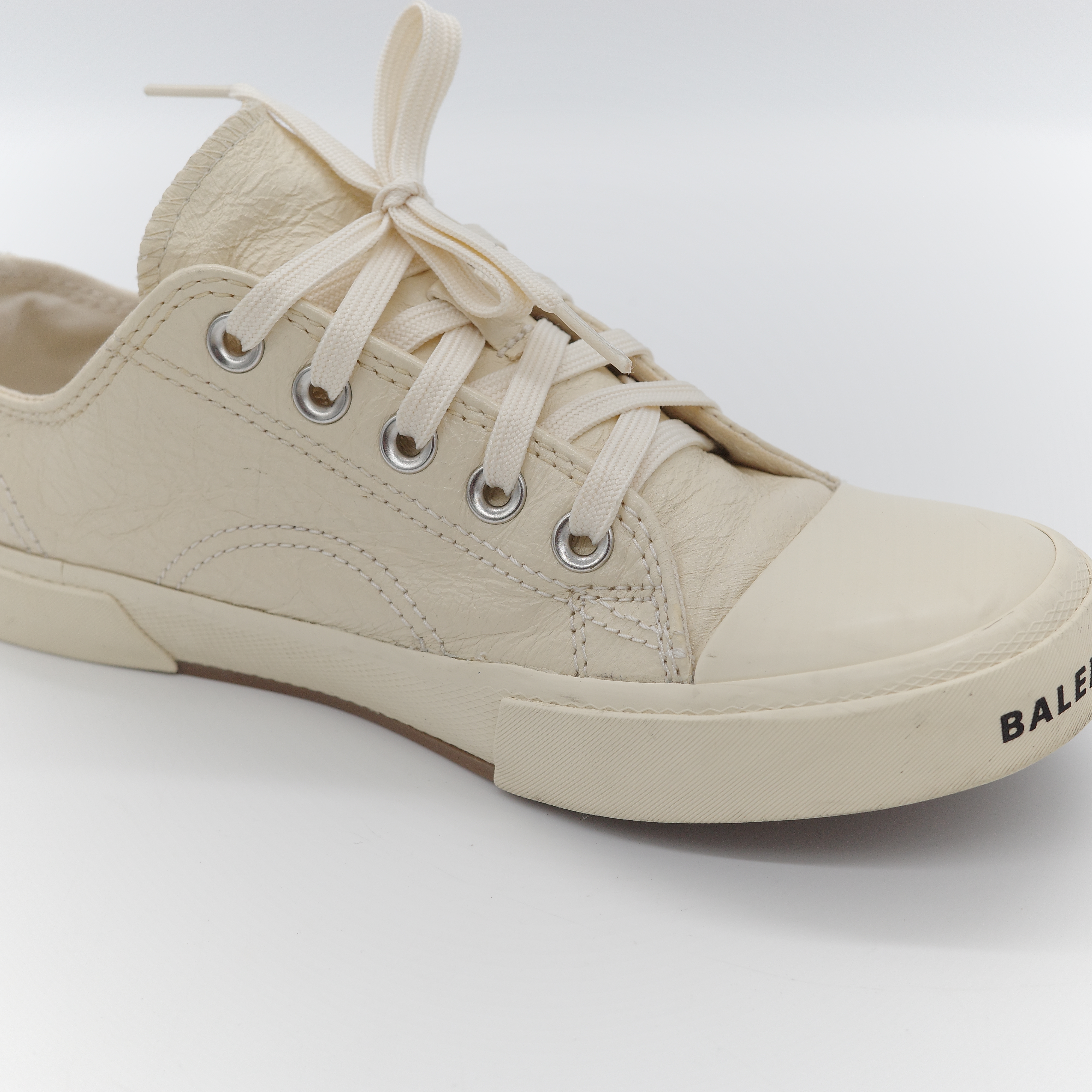 Balenciaga 巴黎世家 Paris 奶油色 皮革 低筒運動鞋-3