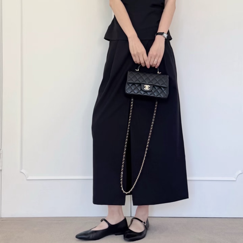 香奈兒coco20 CHANEL黑色羊皮淡金釦手把CF20大mini AS243-2