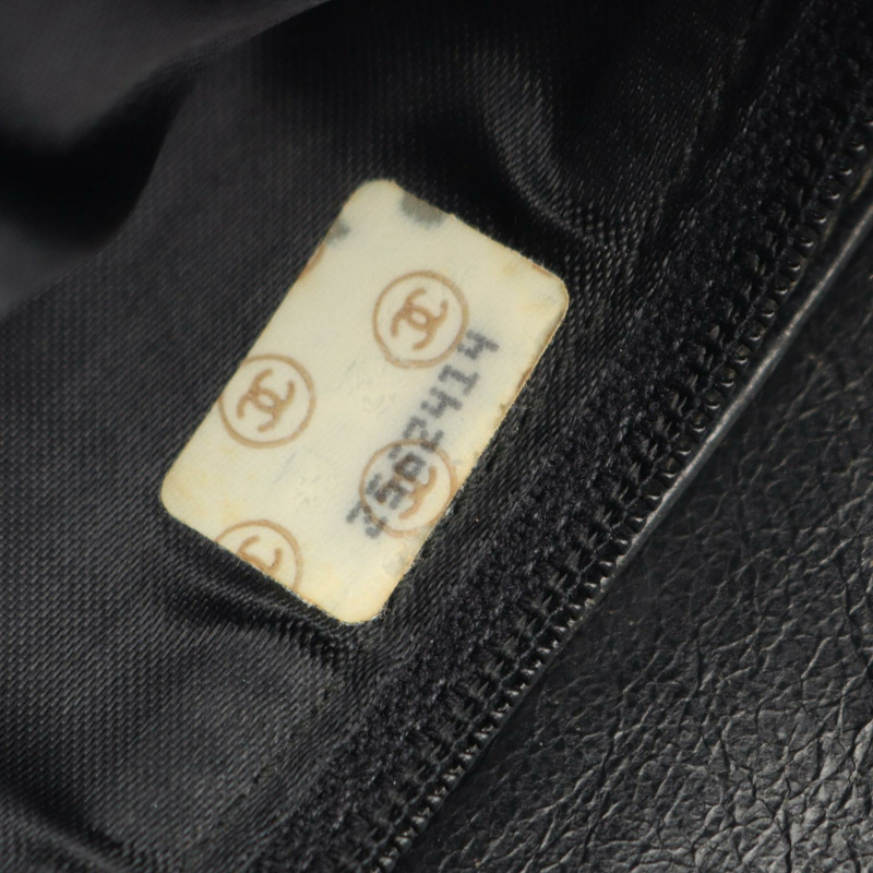 香奈兒 (CHANEL) Matelasse 流蘇肩背包,粒面小牛皮,黑色,二手,金色五金 CC-4