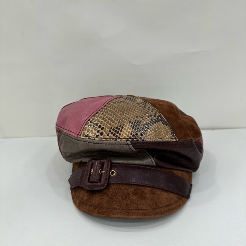 Prada 2017秀麂皮真皮拼接重工郵差帽 M碼-1