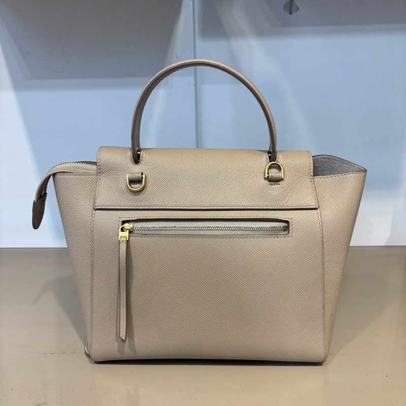 Celine 奶茶牛皮Belt Bag Micro 鯰魚包-1