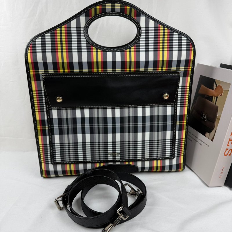 近新狀態良好BURBERRY Pocket Bag中號 電腦包 公事包 手提斜背兩用包-0