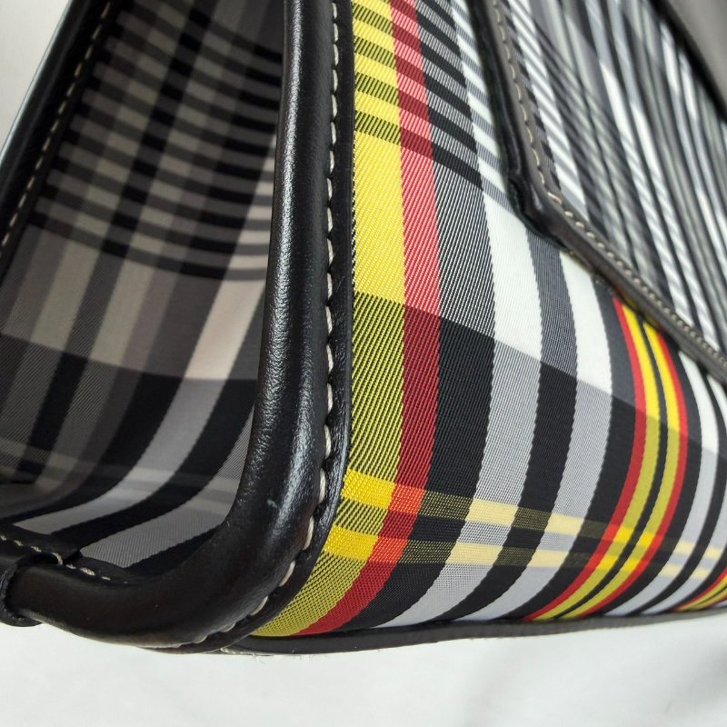 近新狀態良好BURBERRY Pocket Bag中號 電腦包 公事包 手提斜背兩用包-4