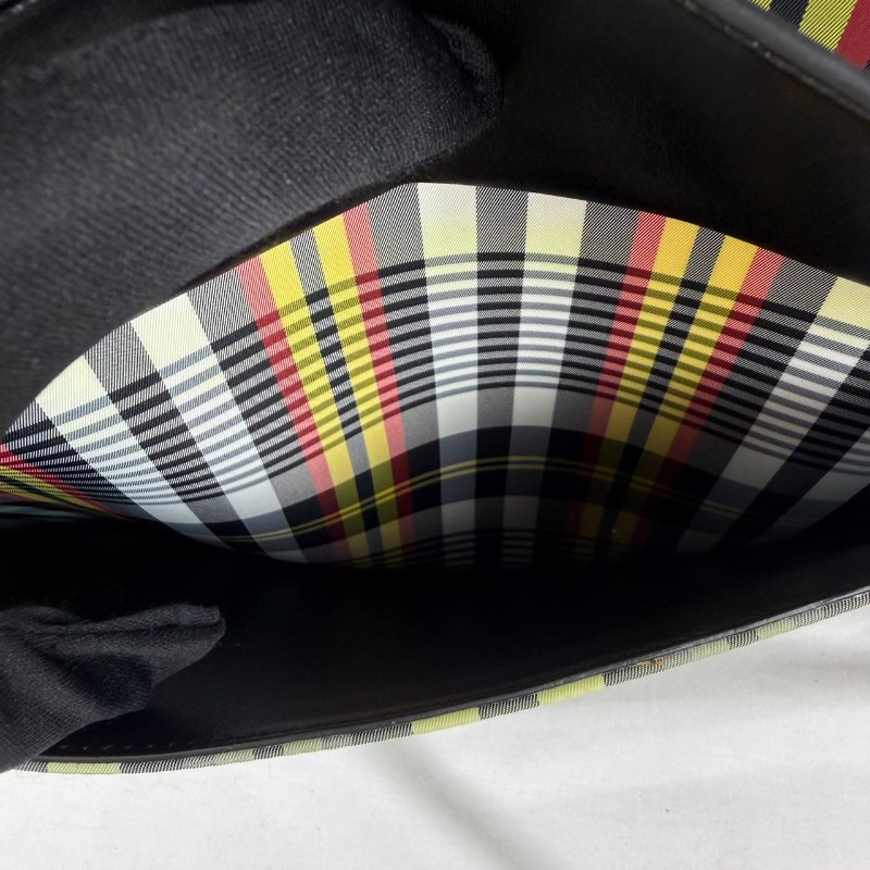 近新狀態良好BURBERRY Pocket Bag中號 電腦包 公事包 手提斜背兩用包-11