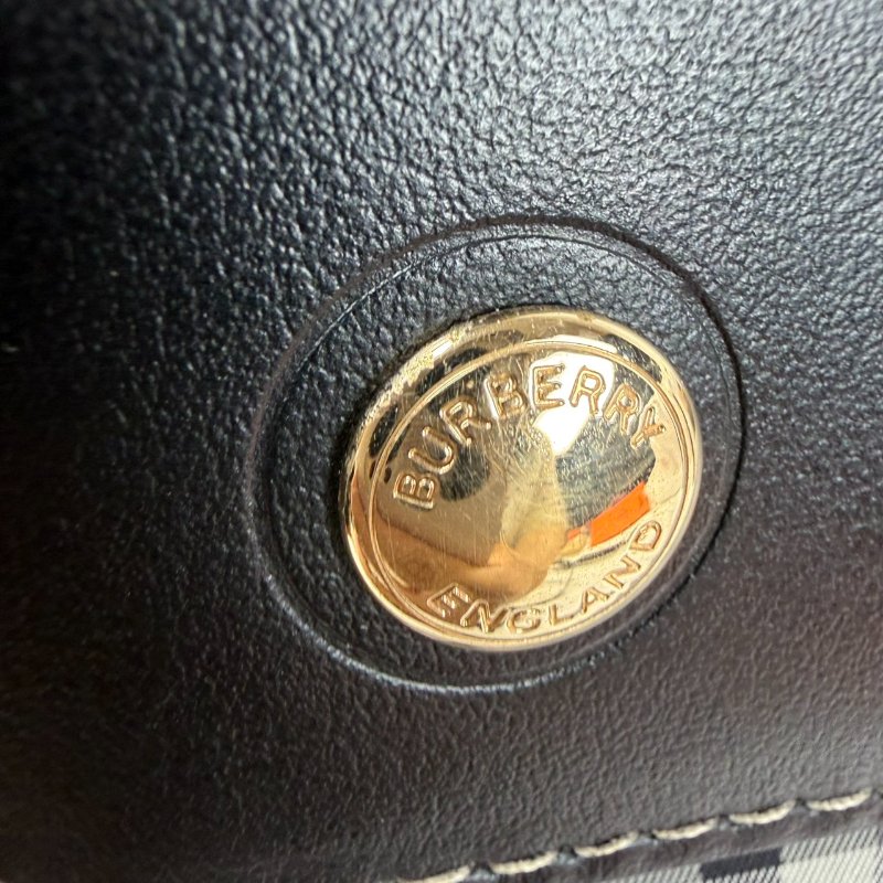 近新狀態良好BURBERRY Pocket Bag中號 電腦包 公事包 手提斜背兩用包-17