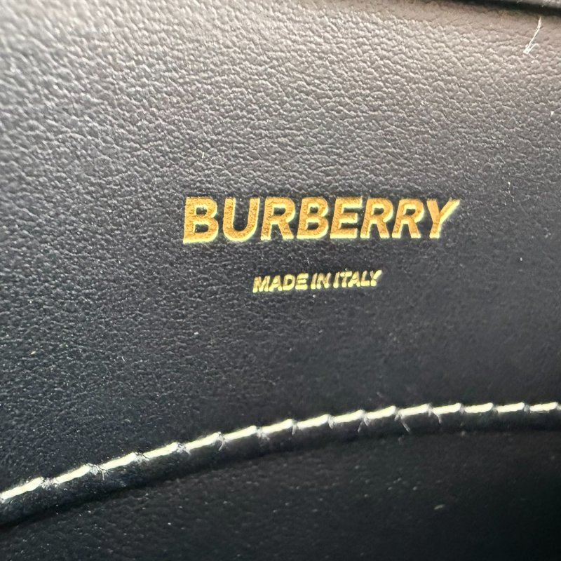 近新狀態良好BURBERRY Pocket Bag中號 電腦包 公事包 手提斜背兩用包-18