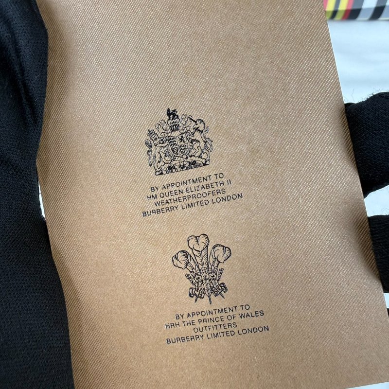 近新狀態良好BURBERRY Pocket Bag中號 電腦包 公事包 手提斜背兩用包-22