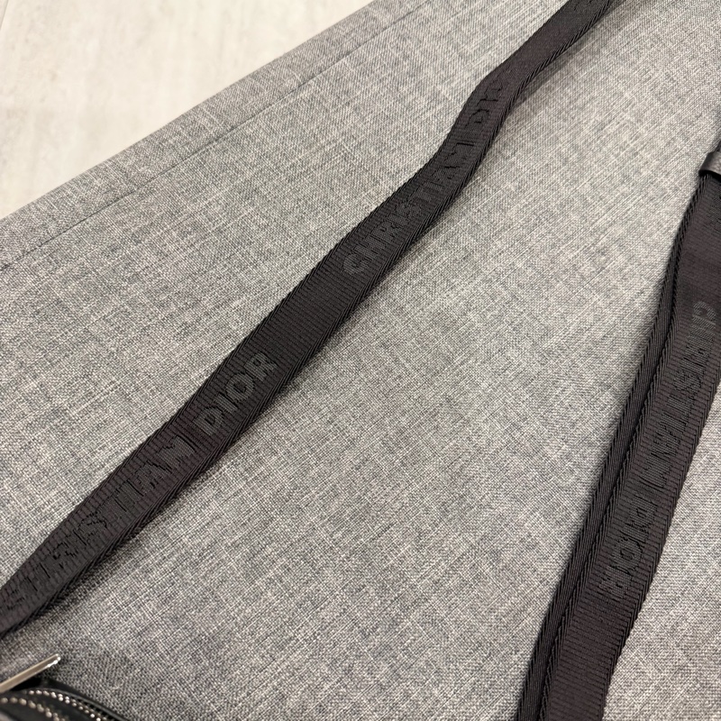 Dior 荔枝牛皮 雙拉鏈 相機包 斜背包 黑-9