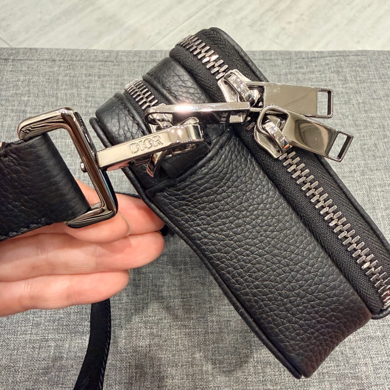 Dior 荔枝牛皮 雙拉鏈 相機包 斜背包 黑-30