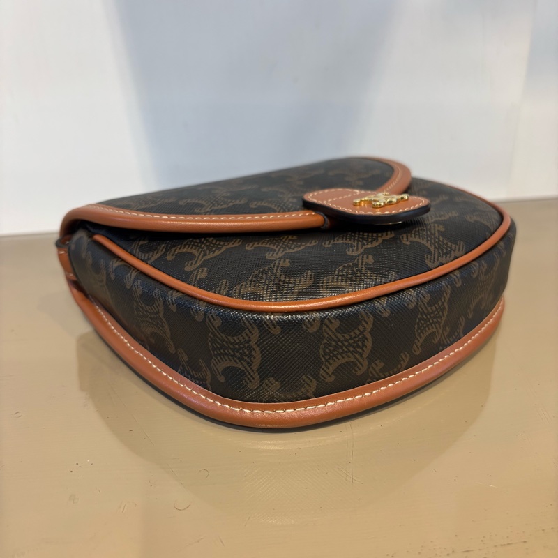 Celine Mini Besace Triomphe 馬鞍包-6