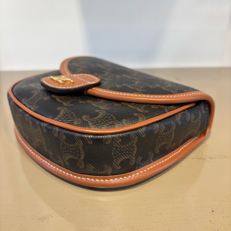 Celine Mini Besace Triomphe 馬鞍包-7