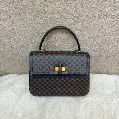 中古 Celine 賽琳 復古Macadam 經典老花圖案 轉扣 手提包