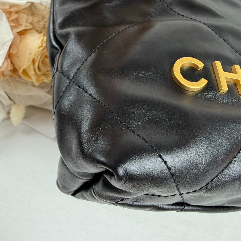 近新 未使用 CHANEL 香奈兒 22 Bag Mini 黑色金釦 鍊條包-5