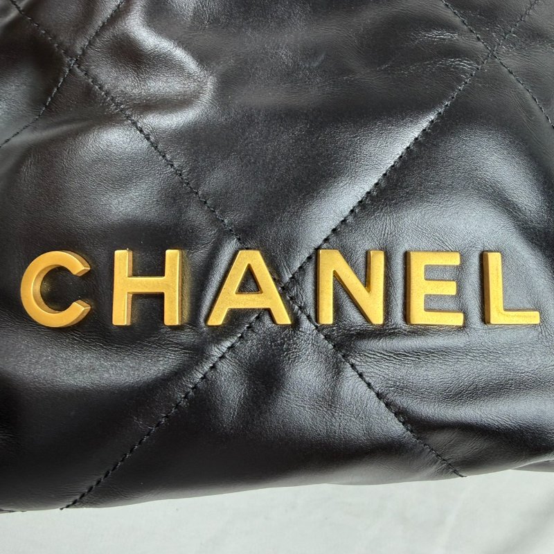 近新 未使用 CHANEL 香奈兒 22 Bag Mini 黑色金釦 鍊條包-15