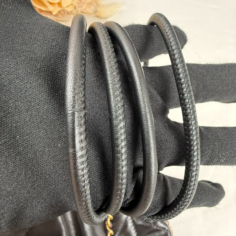 近新 未使用 CHANEL 香奈兒 22 Bag Mini 黑色金釦 鍊條包-22