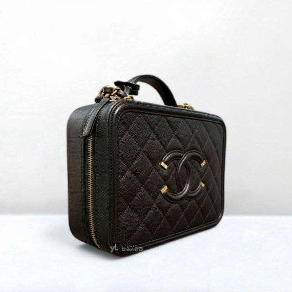 A13043-Chanel Vanity Case黑金荔枝牛皮中型化妝箱包A93-1