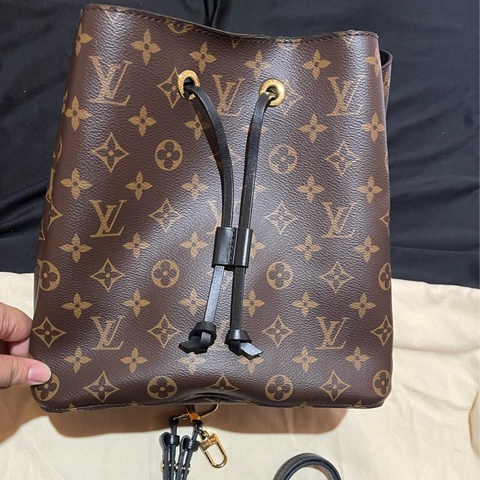 Louis Vuitton NeoNeo 金釦黑水桶包 肩背包 手提包