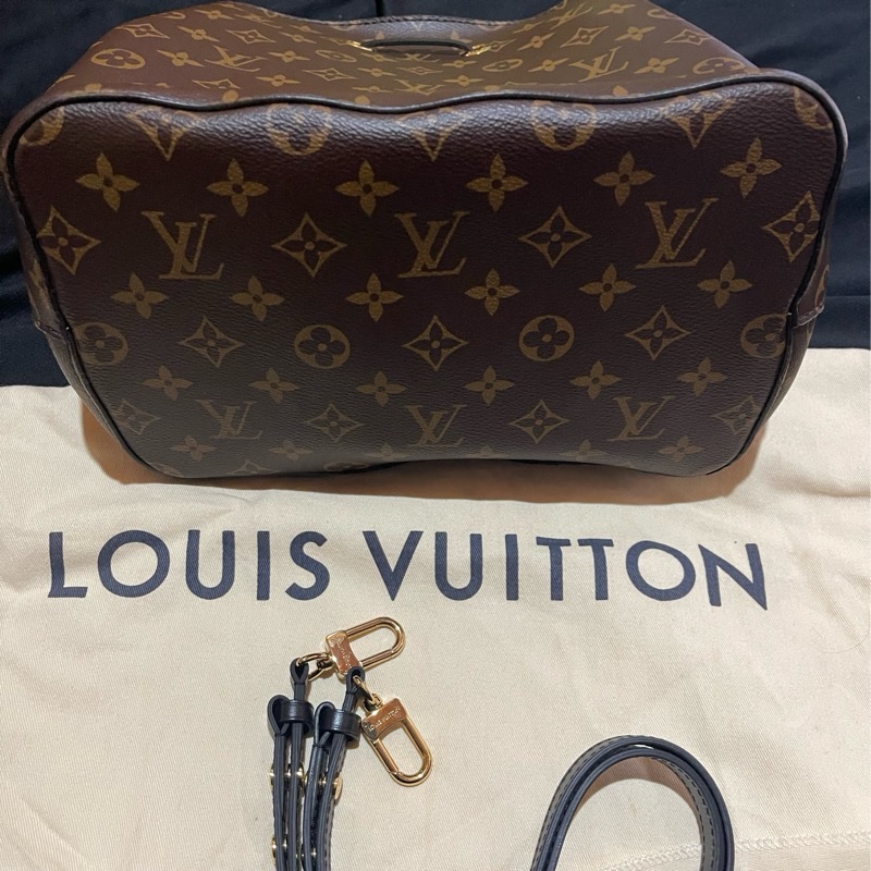 Louis Vuitton NeoNeo 金釦黑水桶包 肩背包 手提包-10
