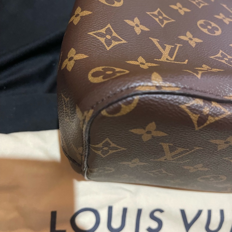 Louis Vuitton NeoNeo 金釦黑水桶包 肩背包 手提包-28