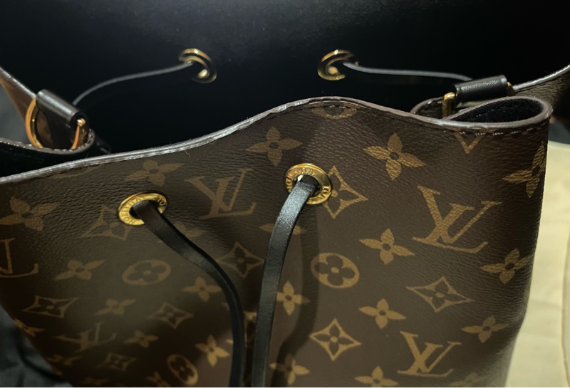 Louis Vuitton NeoNeo 金釦黑水桶包 肩背包 手提包-30