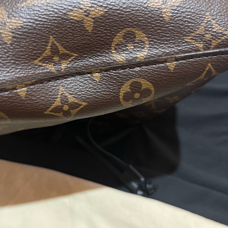 Louis Vuitton NeoNeo 金釦黑水桶包 肩背包 手提包-42
