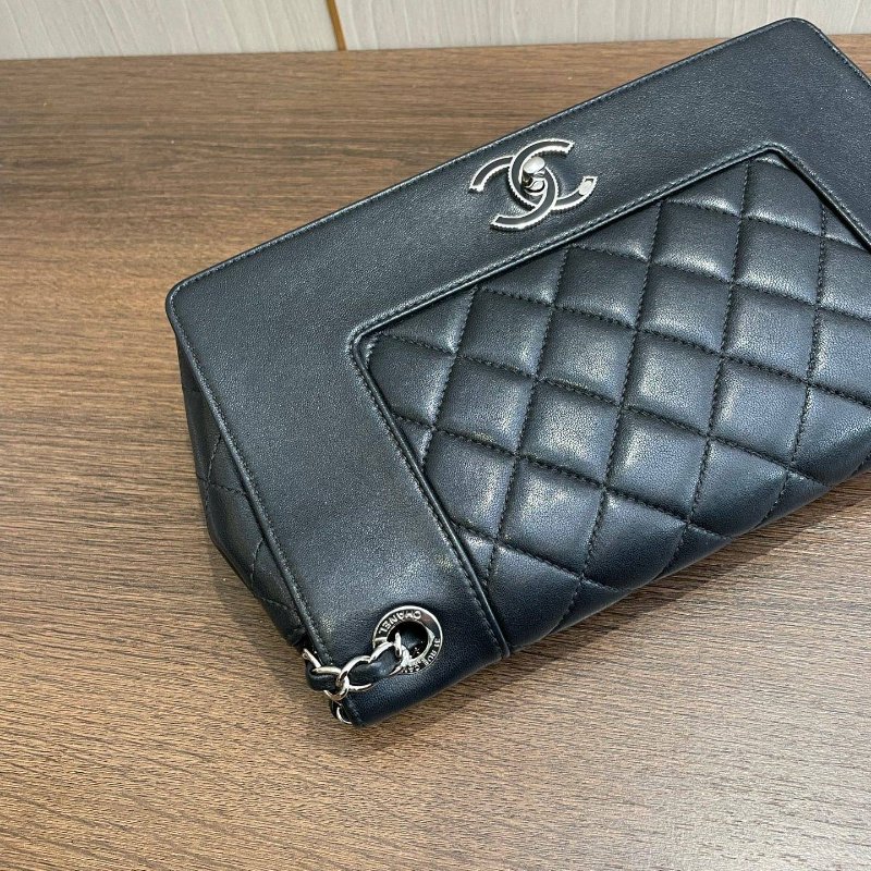 香奈兒/Chanel 黑銀口蓋鏈條包-4