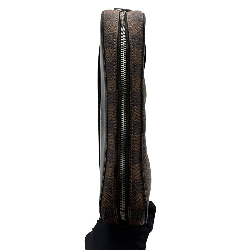【美收精品】LOUIS VUITTON 老花棋盤格肩背包 C-513【隔月月中將轉賣至日本 上架期限30天】-4