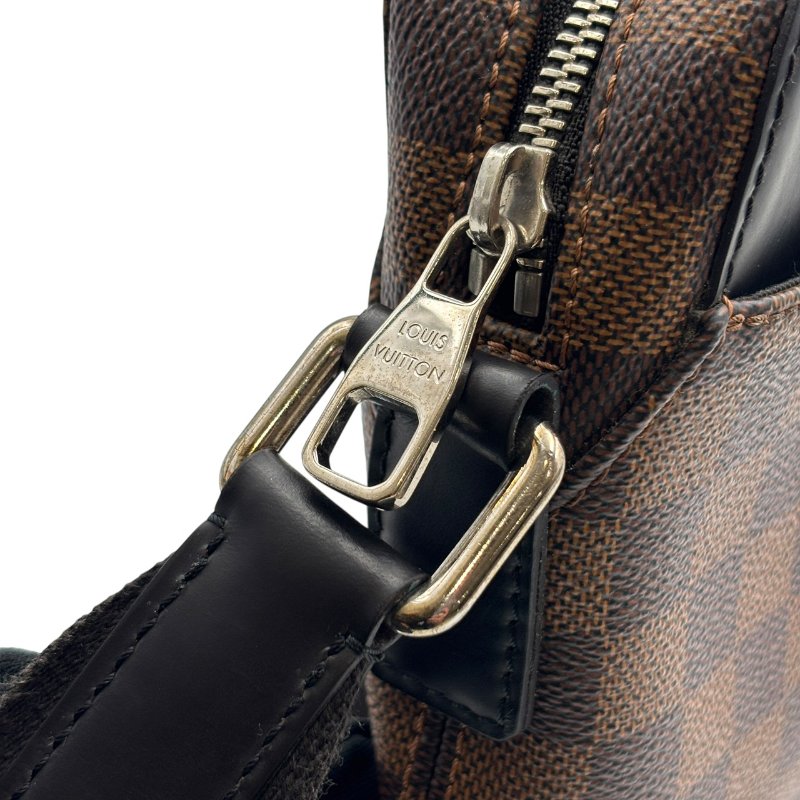 【美收精品】LOUIS VUITTON 老花棋盤格肩背包 C-513【隔月月中將轉賣至日本 上架期限30天】-8