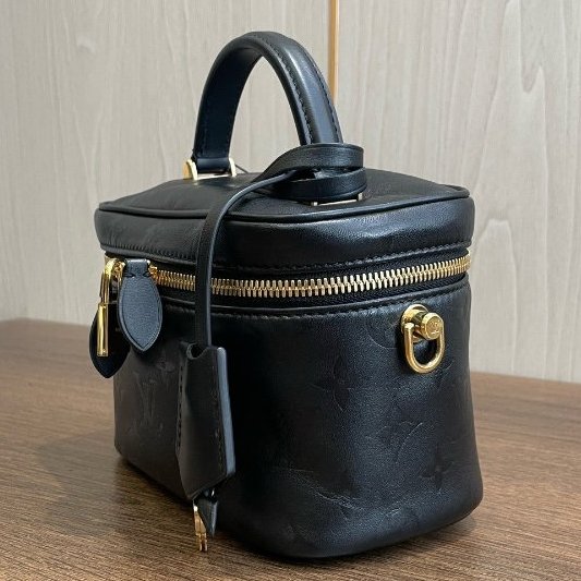 路易威登/Louis Vuitton 黑色全皮化粧盒-2