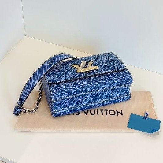 近新品 路易威登/Louis Vuitton Twist 牛仔藍水波紋 金銀鴛鴦雙色logo 中號-7